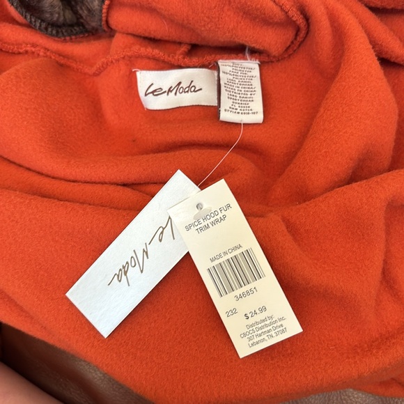 Le Moda womens cape - Picture 8 of 11